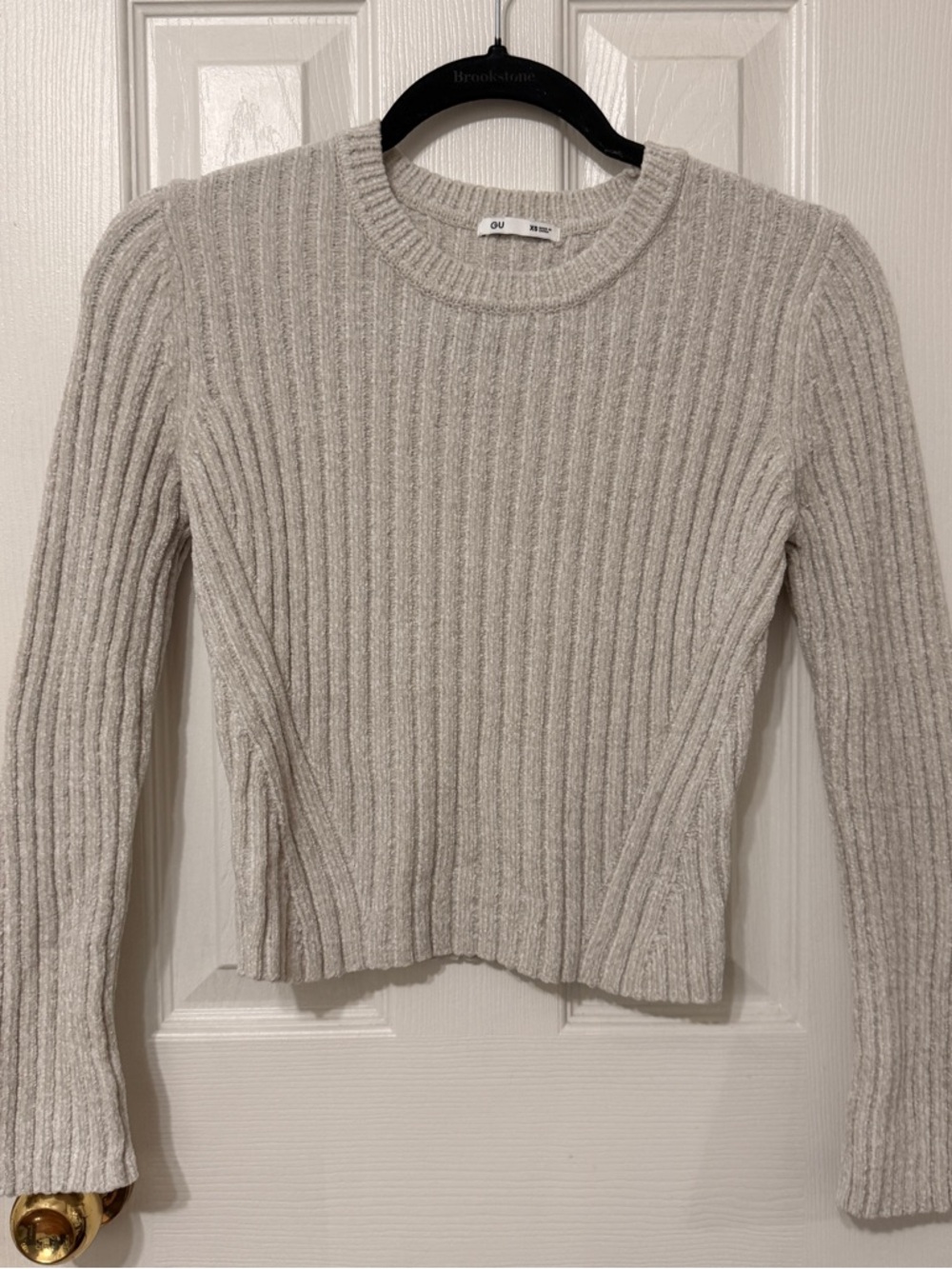OU Ribbed Crewneck Sweater in Light Gray